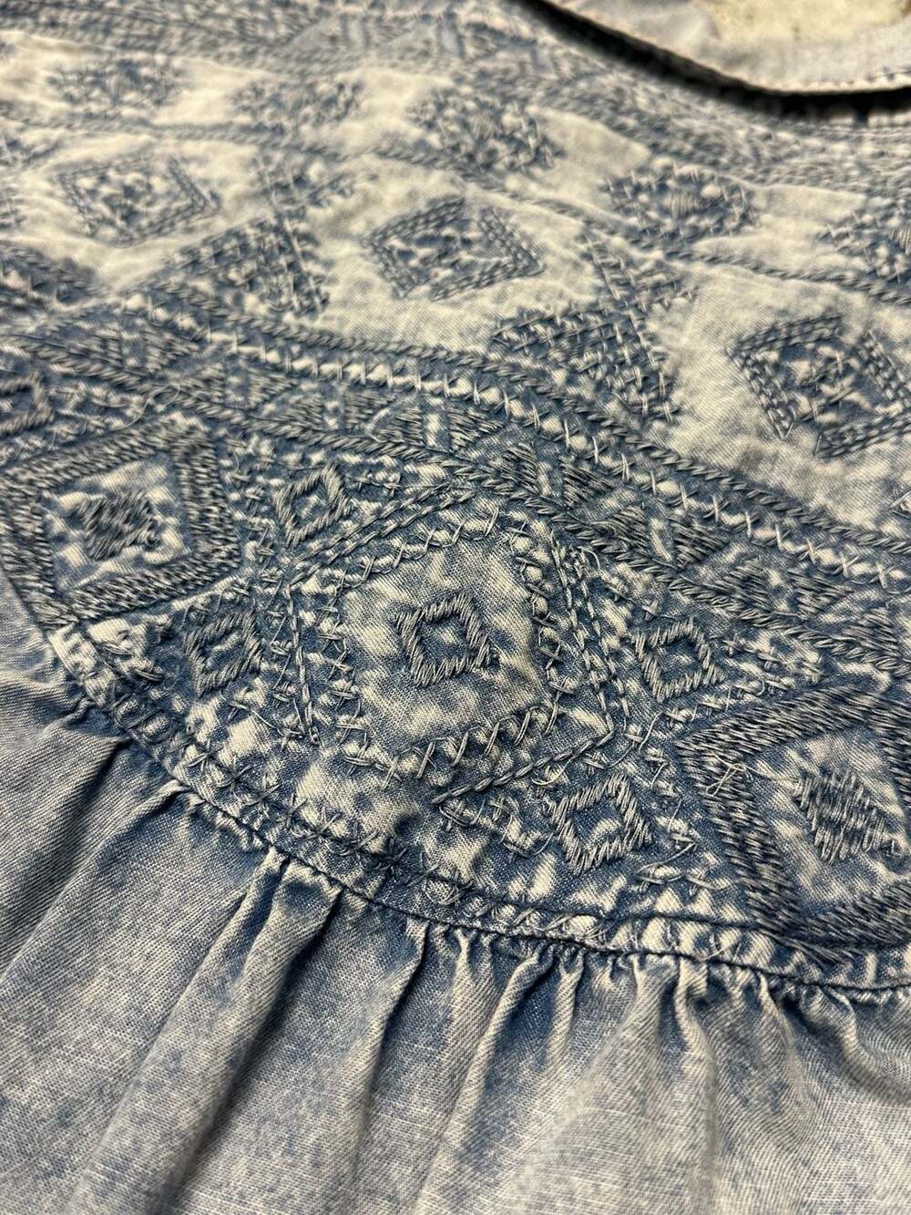 Vintage America Blues Women's Acid Wash Denim Blouse Size L - Picture 5 of 5